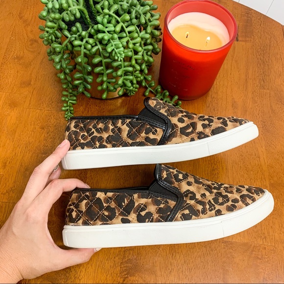**SOLD** Time & Tru Quilted Leopard Slip-On’s - Picture 5 of 6